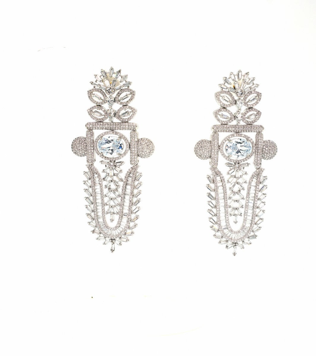 AD EARRINGS WITH SILVER COLOUR RHODIUM PLATING
