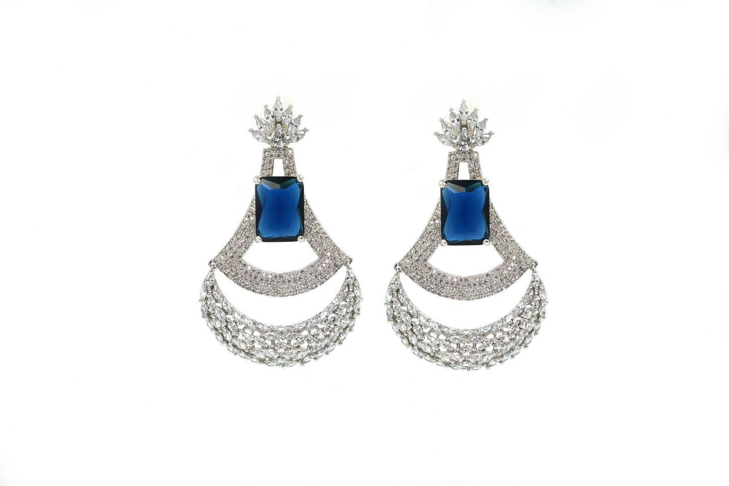 AD EARRINGS WITH SILVER COLOUR RHODIUM PLATING